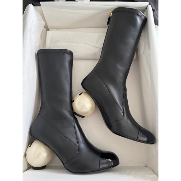 Chanel 25K Black White Pearl Ball Heel CC Logo Stretch Leather Mid Calf Boots 39 - Picture 4 of 16